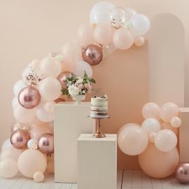 Guirlande ballons rose gold, pêche avec fleurs