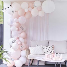 Arche de ballons EVJF Rose et Rose Gold