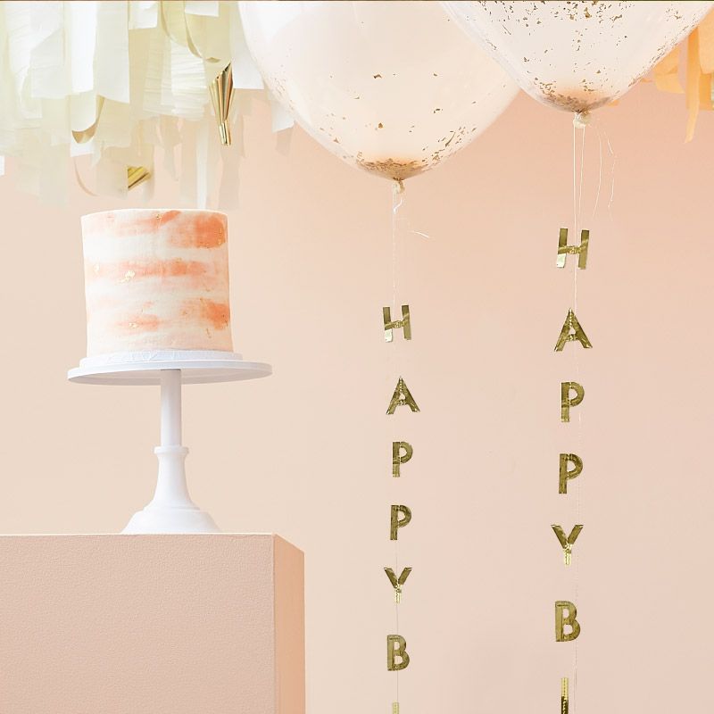 Guirlande en bois Joyeux Anniversaire - MODERN CONFETTI